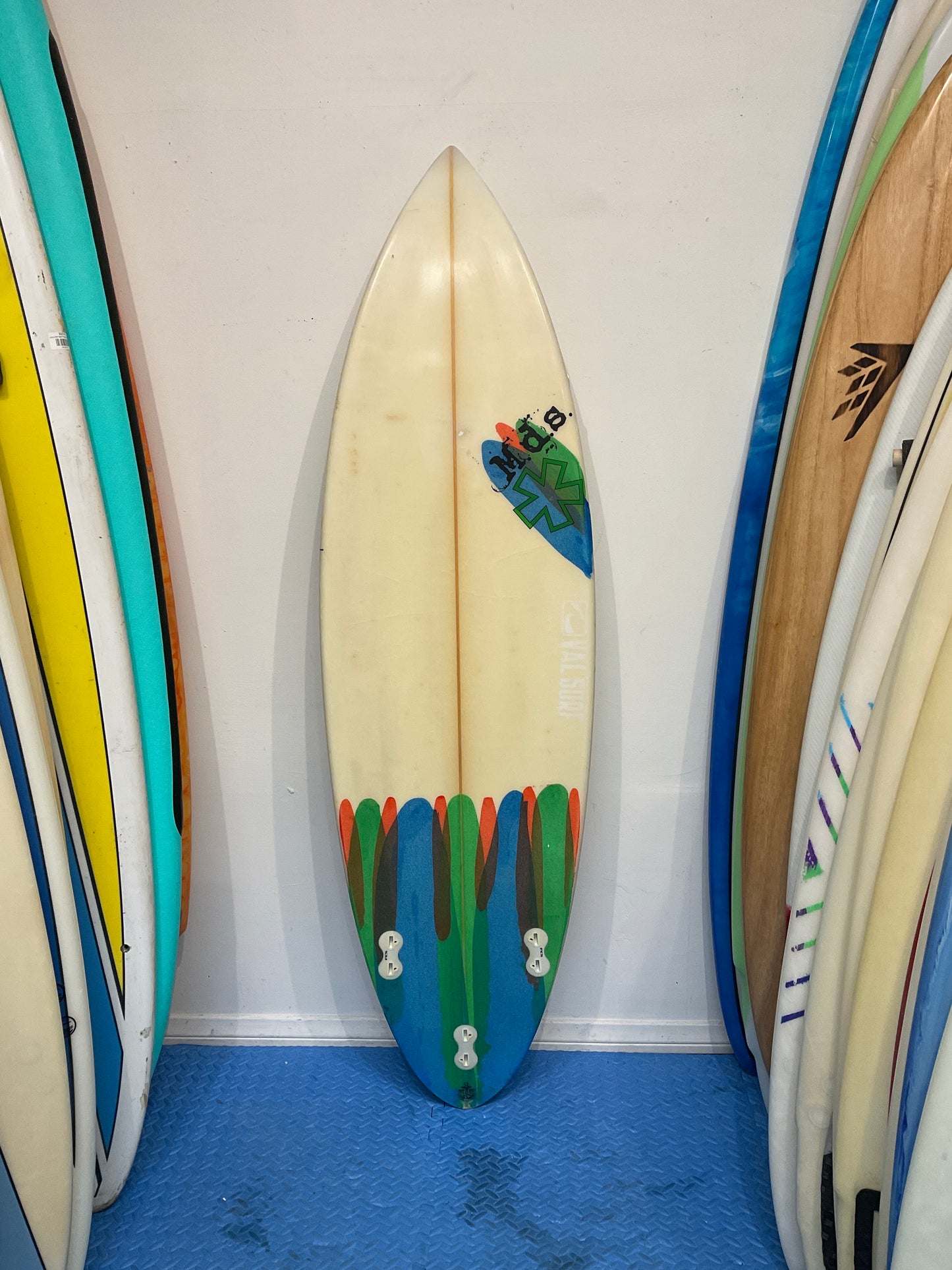 Used MDS Shortboard 5'9