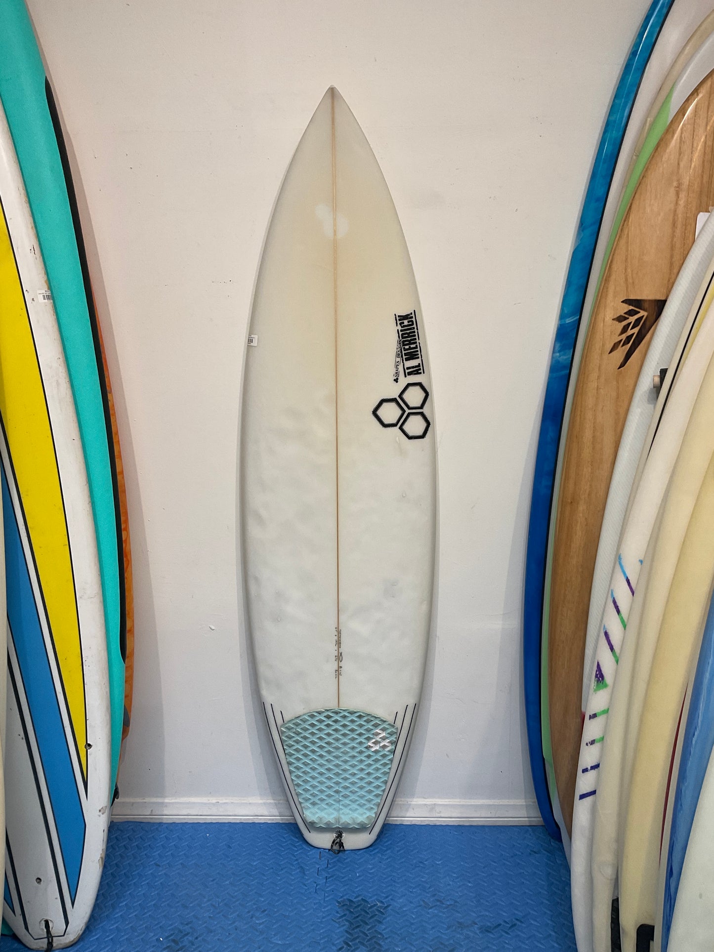 Used CI Black+White 6'1